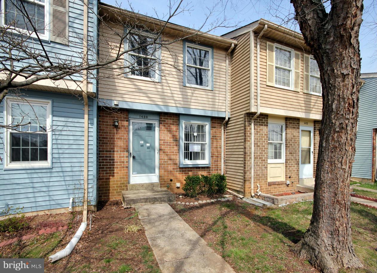 1450 Farmcrest Way Silver Spring, MD 20905 - Photo 1 of 18 Exterior (Front)