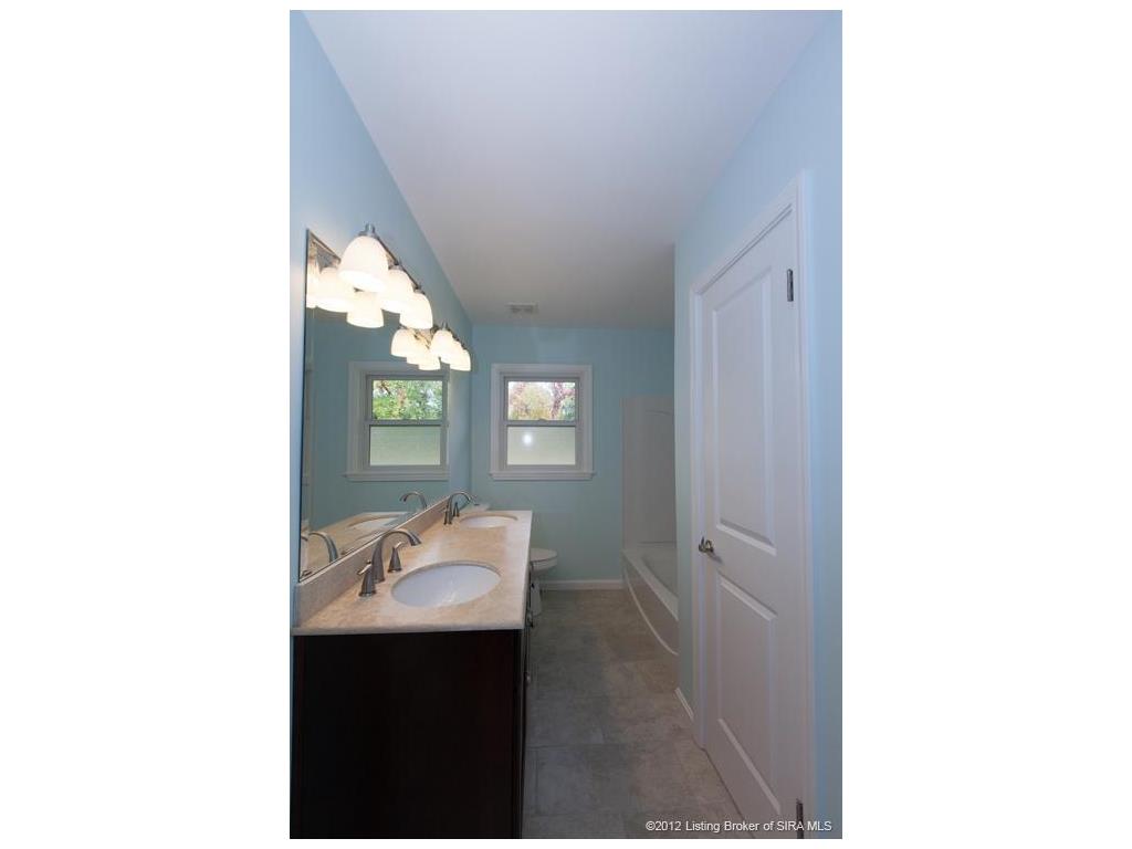 3602 Green Valley Road New Albany, IN 47150 - Photo 10 of 35 Gallery Image 10