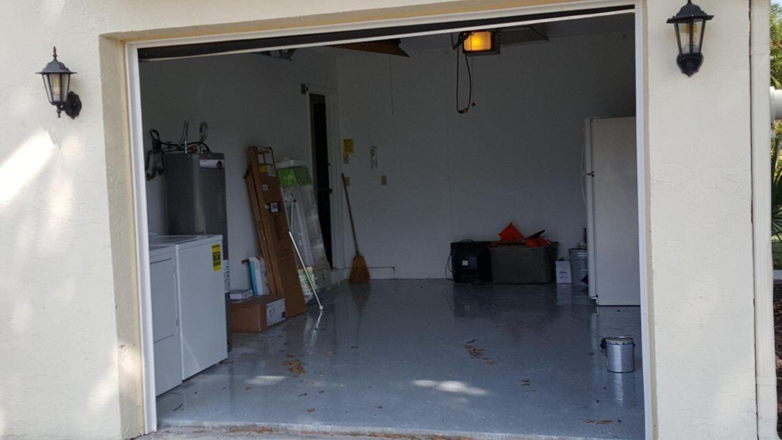 21331 Chinaberry Drive Boca Raton, FL 33428 - Photo 21 of 30 garage2
