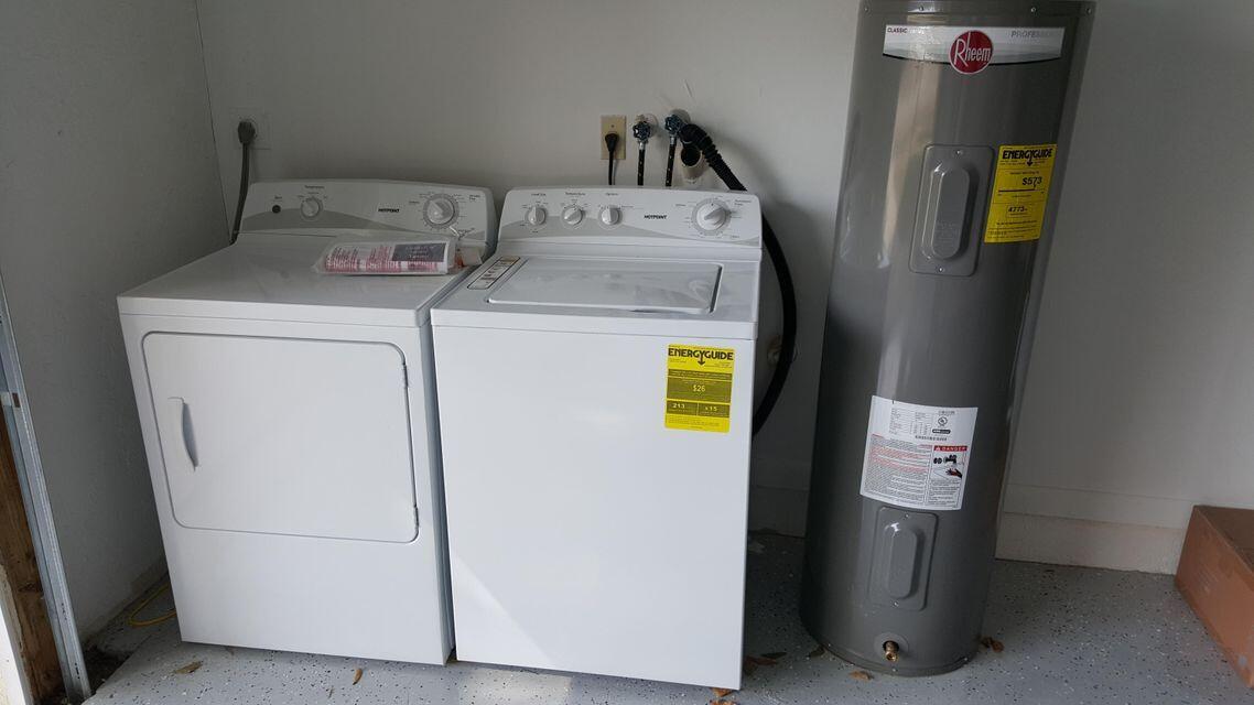 21331 Chinaberry Drive Boca Raton, FL 33428 - Photo 22 of 30 washer dryer