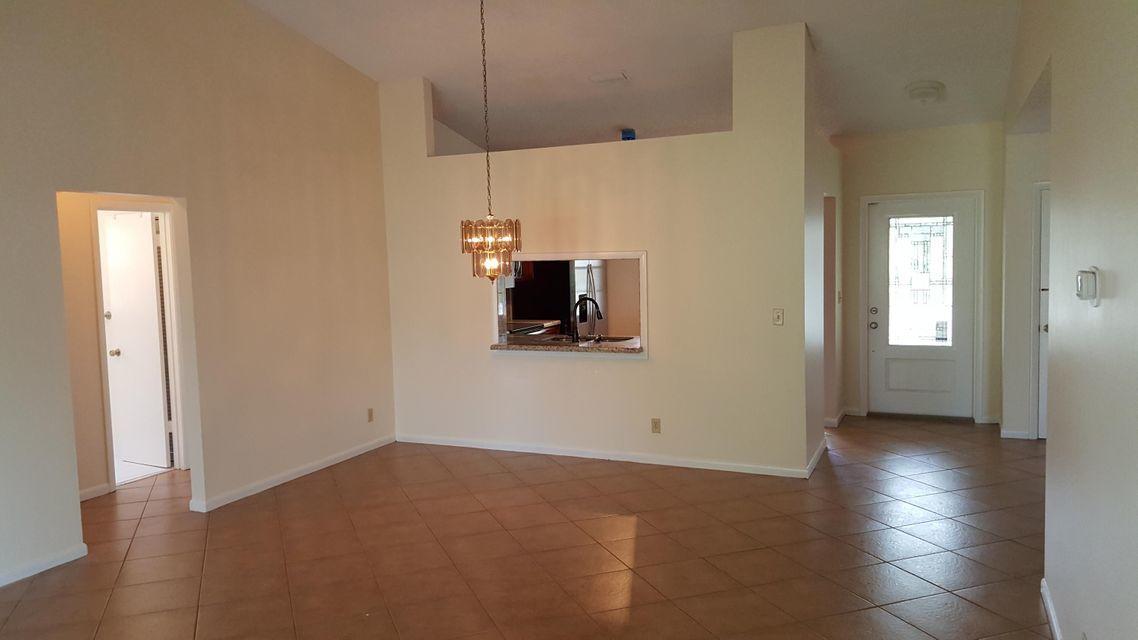 21331 Chinaberry Drive Boca Raton, FL 33428 - Photo 8 of 30 Living-dining