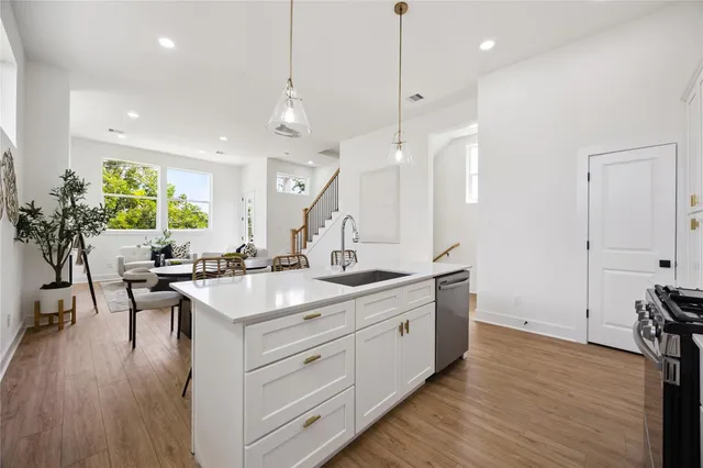 $2,600 | 835 D Rachel Street, Houston, TX 77091