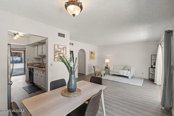 $260,000 | 2525 East Prince Road, Unit 27, Tucson, AZ 85716