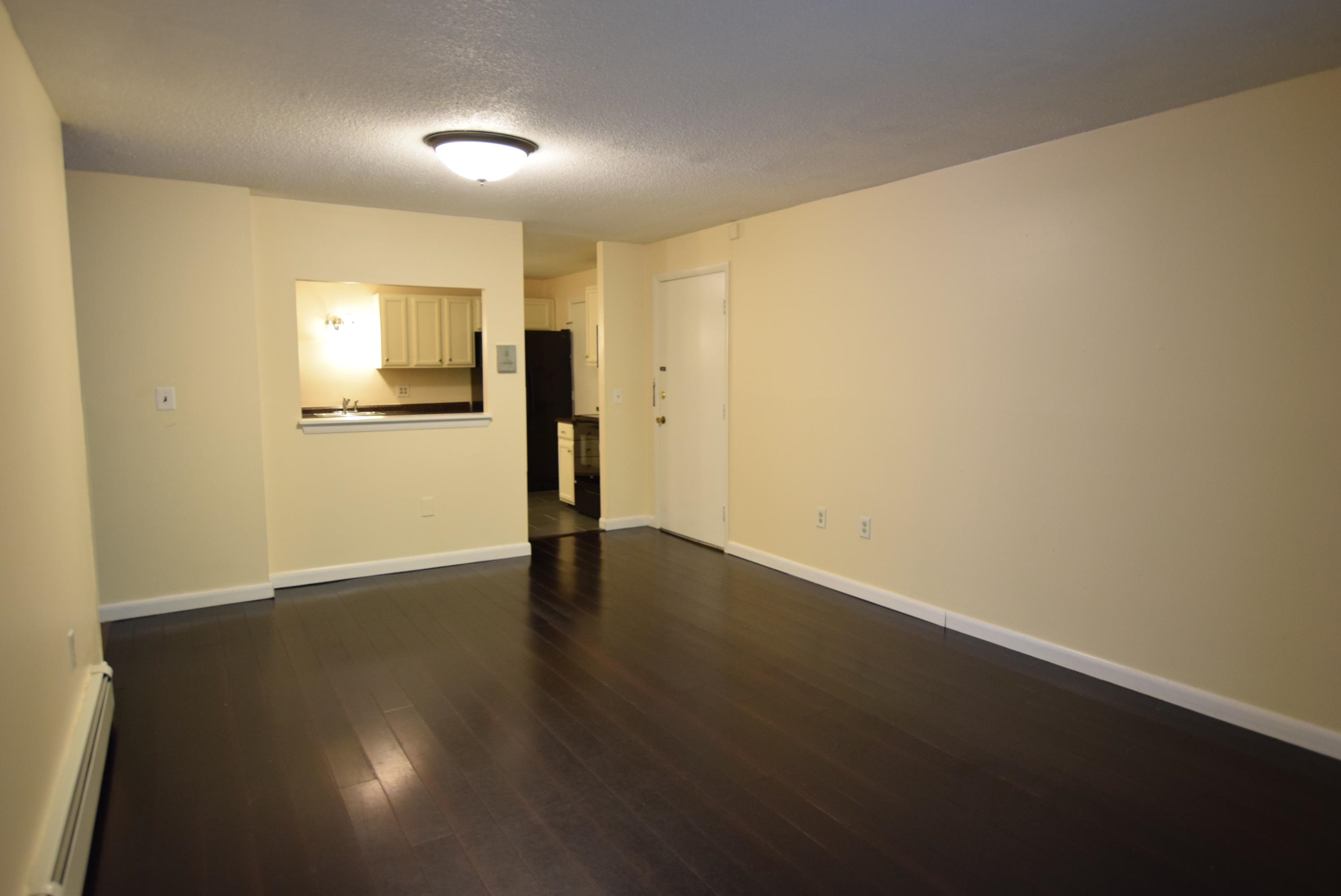 4 Strawberry Bank Road, Unit 12 Nashua, NH 03062 - Photo 4 of 14