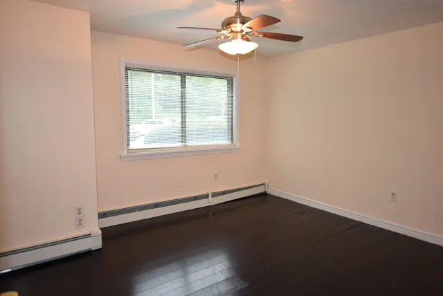 $279,900 | 4 Strawberry Bank Road, Unit 12, Nashua, NH 03062