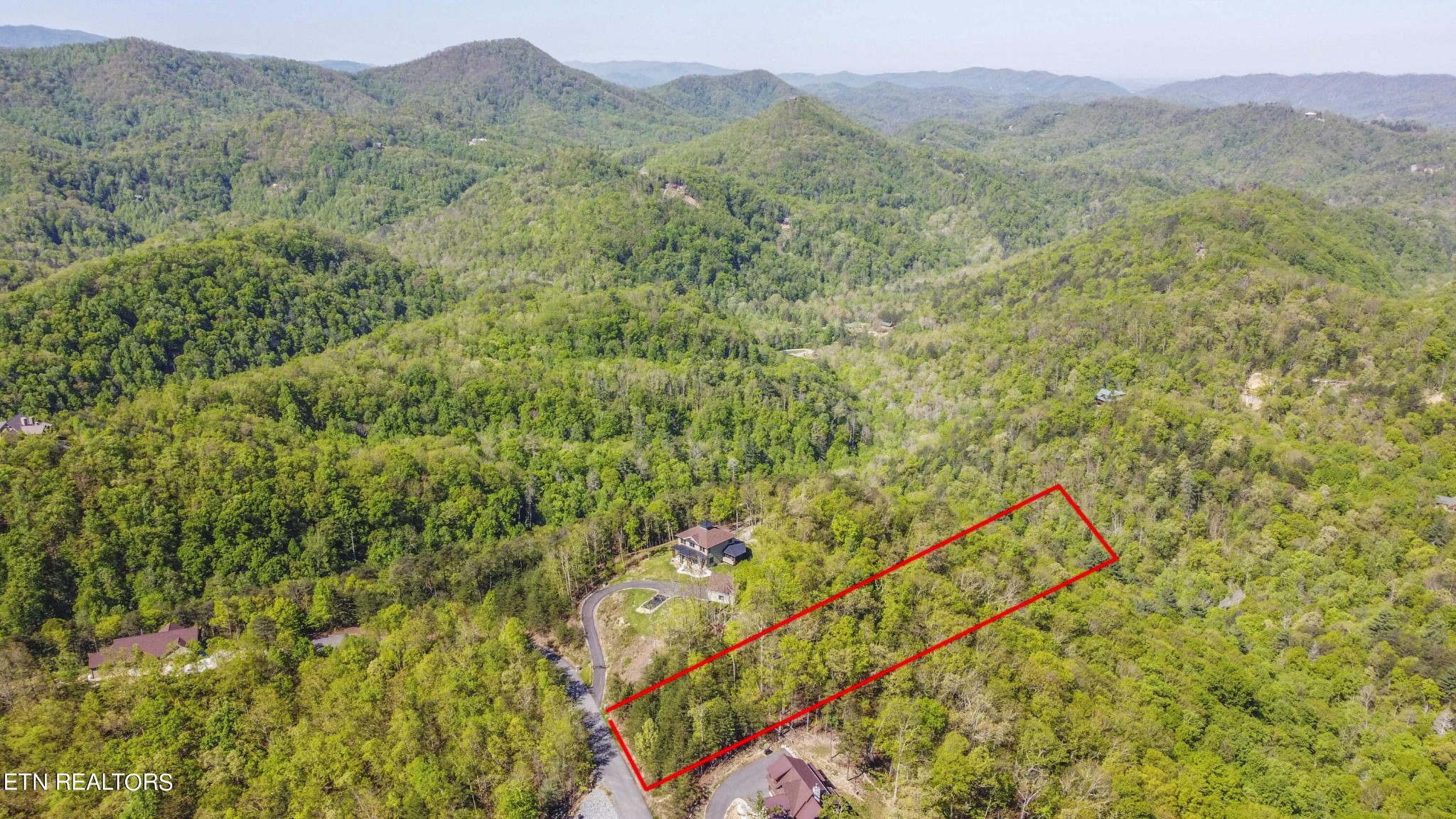 9 Stackstone Road Sevierville, TN 37862 - Photo 3 of 4 Gallery Image 3
