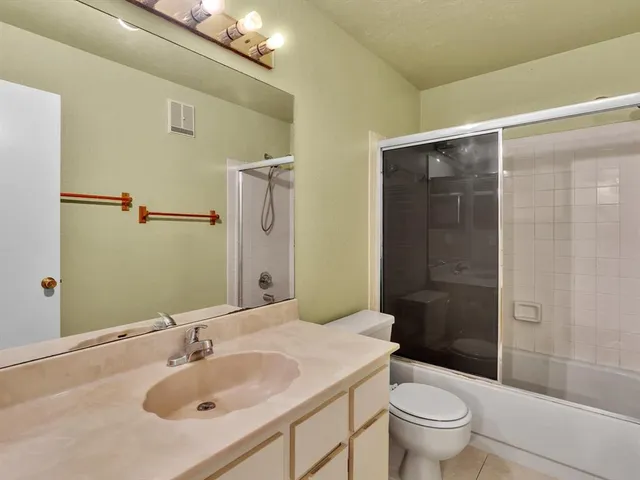 $325,000 | 8957 Northwest 23rd Street, Unit 8957, Coral Springs, FL 33065