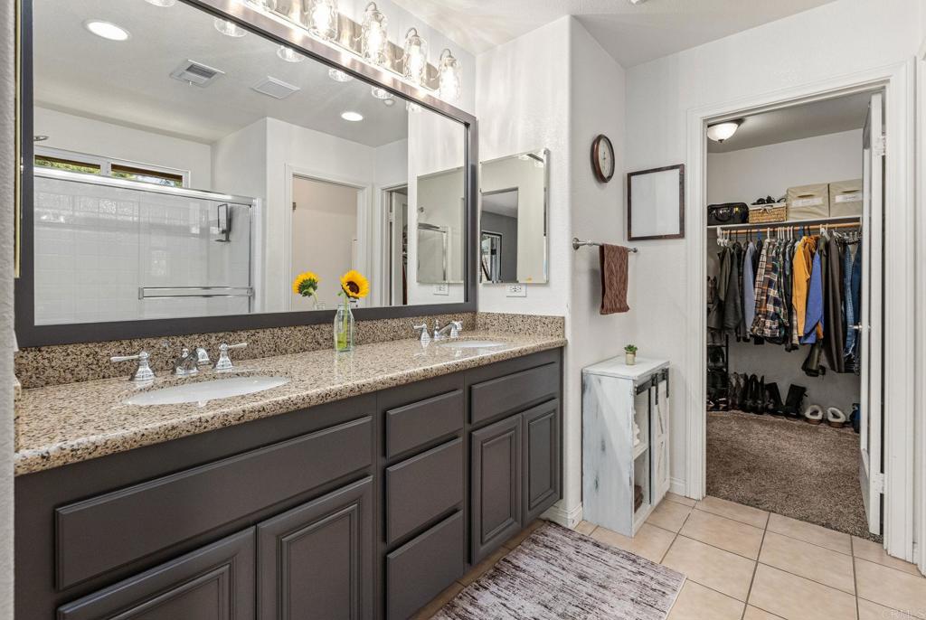 2292 Marquand Court Alpine, CA 91901 - Photo 16 of 38 Master Bath/Spa
