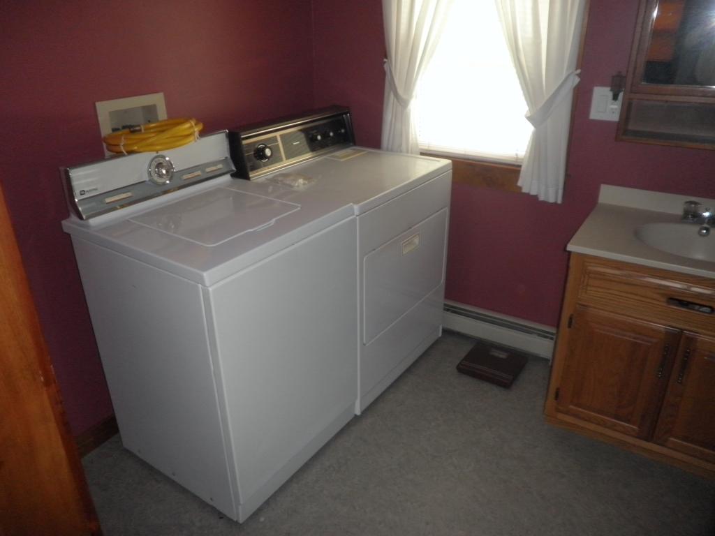 392 East Penacook Road Hopkinton, NH 03229 - Photo 14 of 23