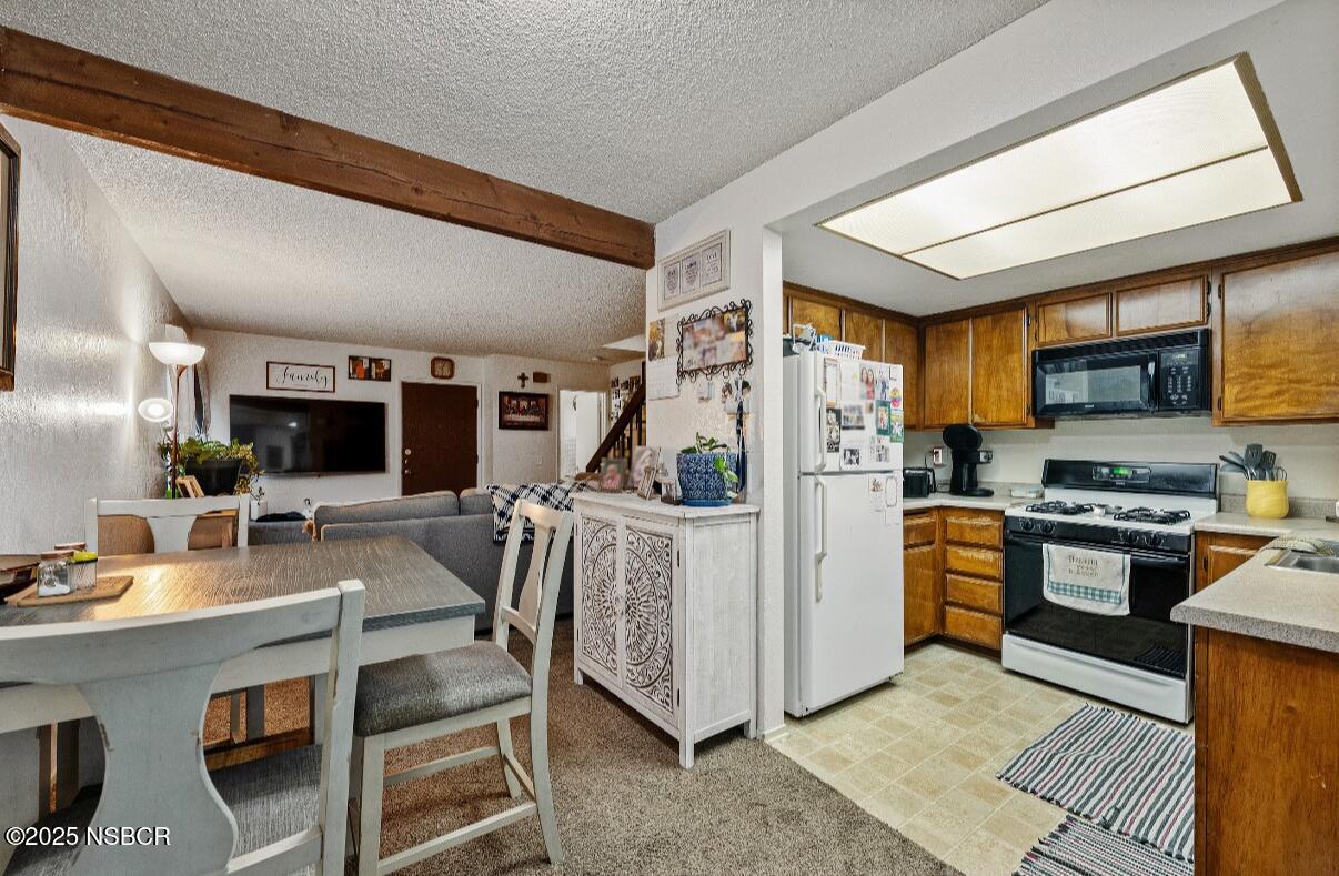 1210 East Walnut Avenue, Unit D Lompoc, CA 93436 - Photo 7 of 15 Untitled design - 6