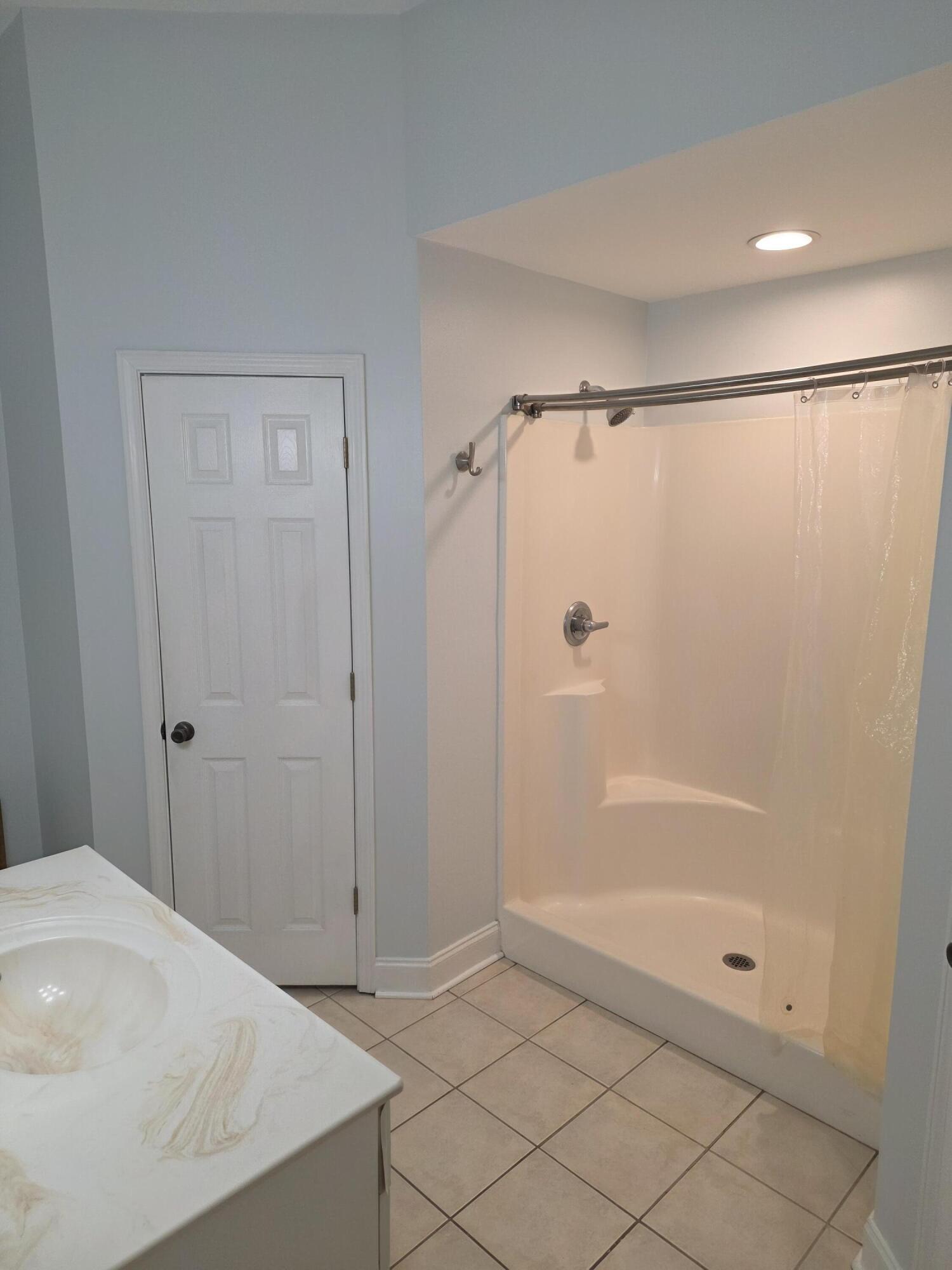 103 Point Comfort Road Mary Esther, FL 32569 - Photo 30 of 55 2026-05-14 14.07.47