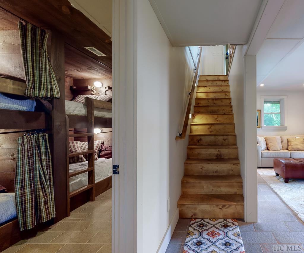 196 Old Wagon Road Highlands, NC 28741 - Photo 23 of 34 Gallery Image 23