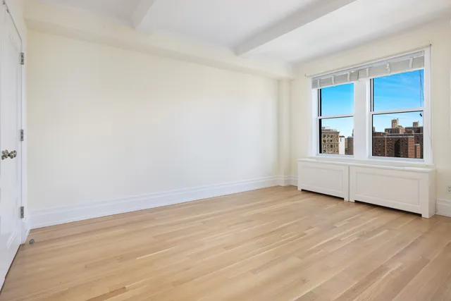 $2,950,000 | 845 West End Avenue, Unit 15B | Upper West Side