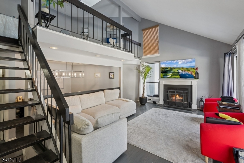 59 Sycamore Court Bernards, NJ 07920 - Photo 3 of 19