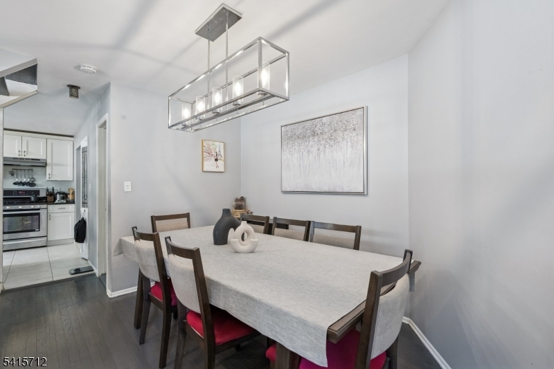 59 Sycamore Court Bernards, NJ 07920 - Photo 8 of 19