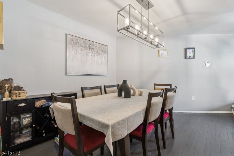 59 Sycamore Court Bernards, NJ 07920 - Photo 9 of 19