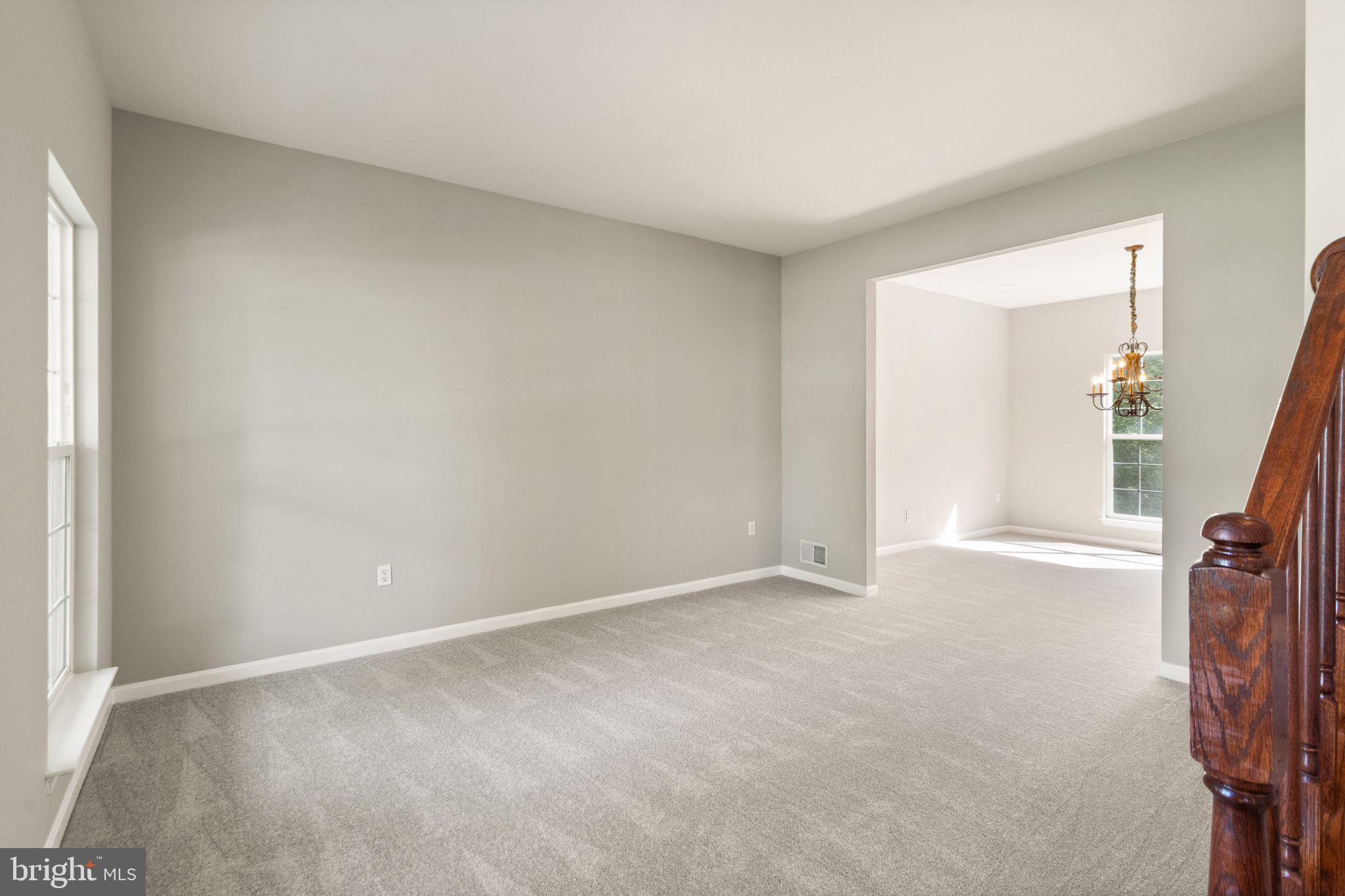 8552 Rothbury Drive Bristow, VA 20136 - Photo 11 of 58