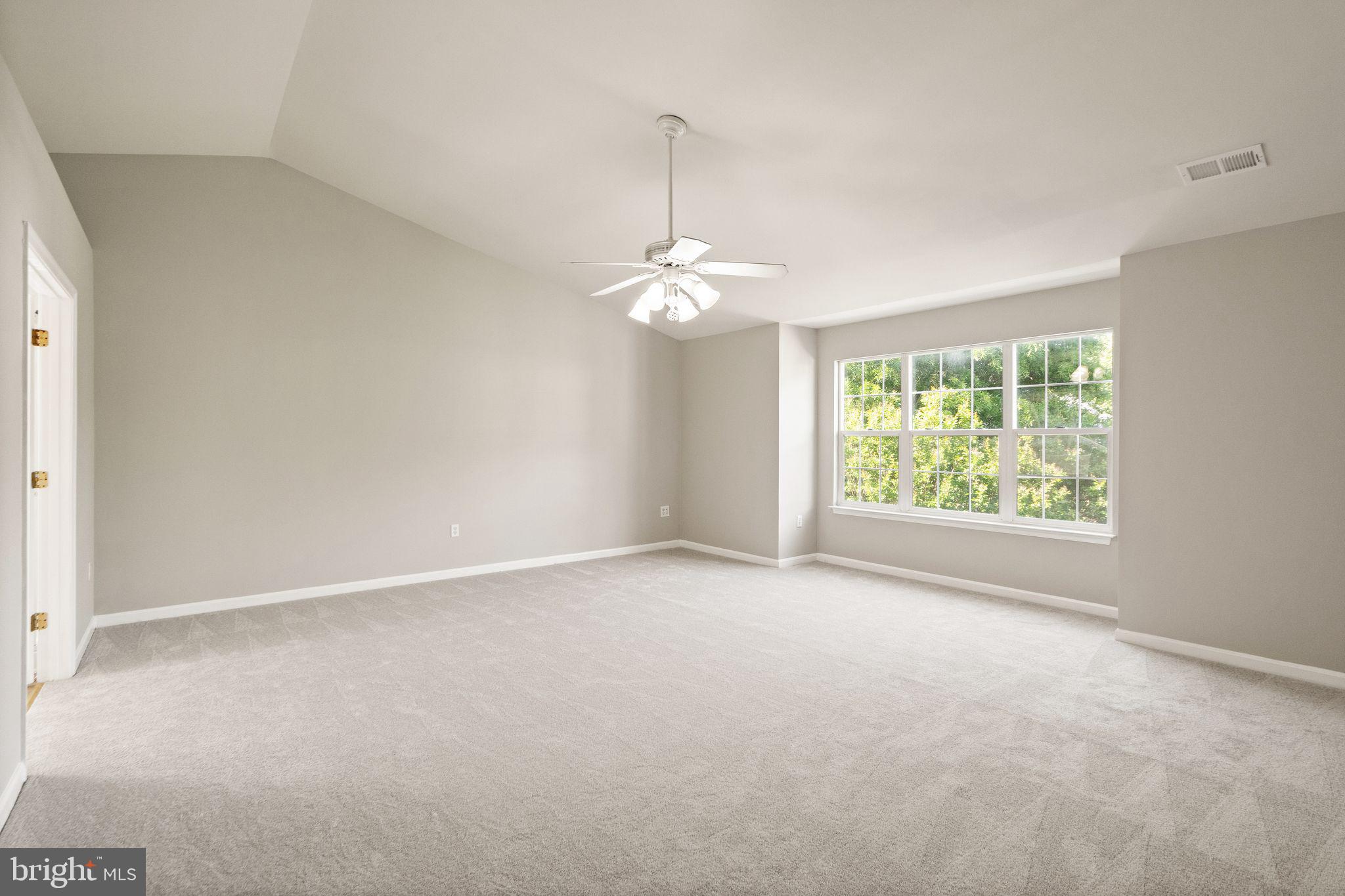 8552 Rothbury Drive Bristow, VA 20136 - Photo 37 of 58