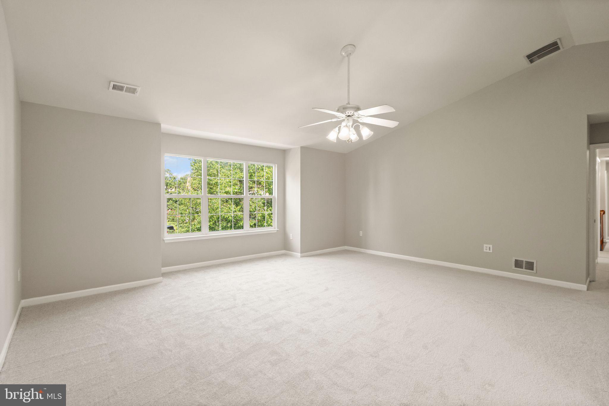 8552 Rothbury Drive Bristow, VA 20136 - Photo 38 of 58