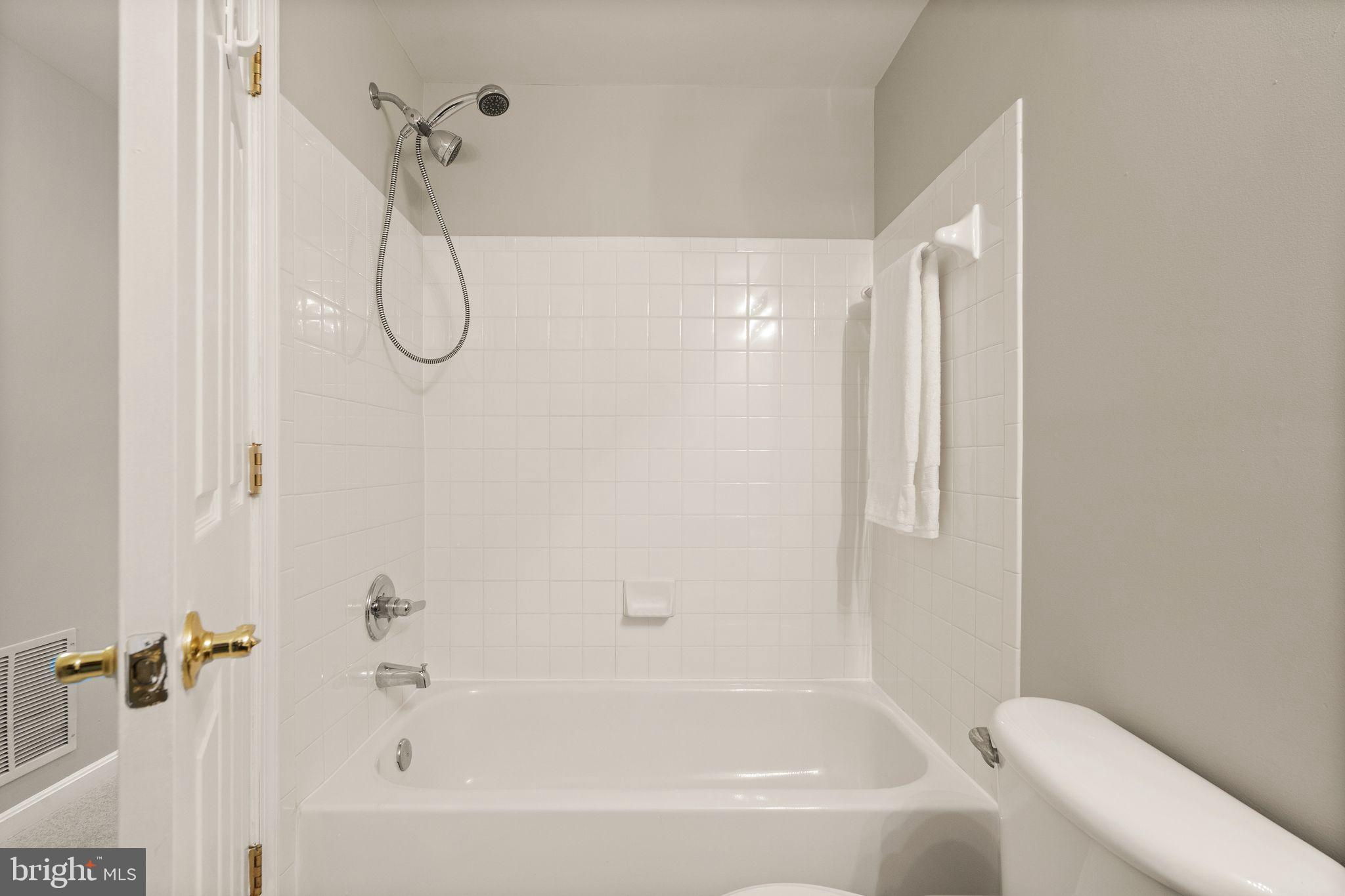 8552 Rothbury Drive Bristow, VA 20136 - Photo 50 of 58