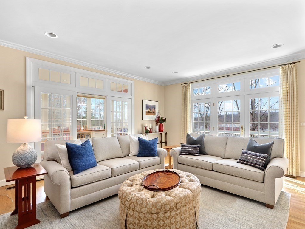 19 Maple Street Sherborn, MA 01770 - Photo 14 of 34