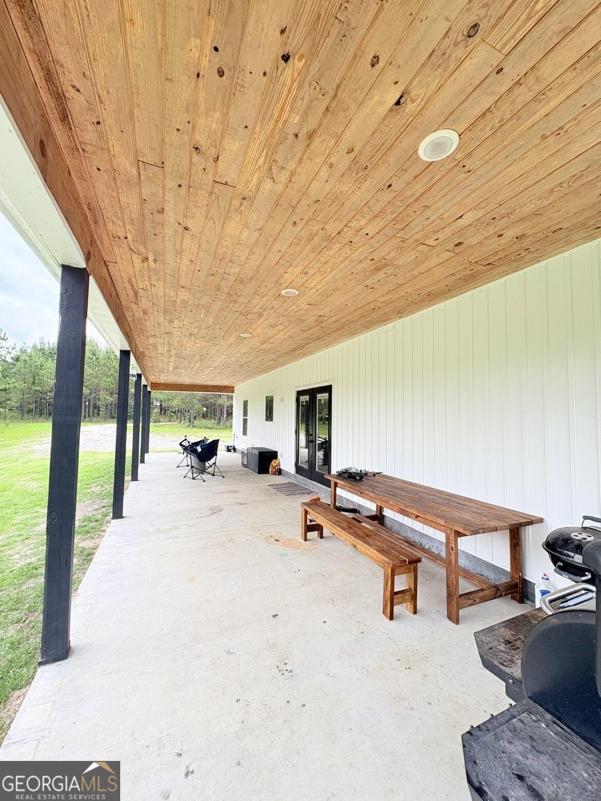 210 St Galilee Road Swainsboro, GA 30401 - Photo 3 of 18 a view of a room with gym equipment