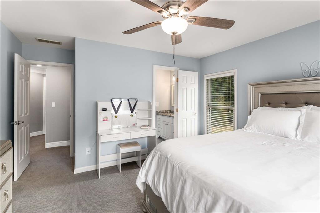 220 Milano Drive Southwest Atlanta, GA 30331 - Photo 18 of 48