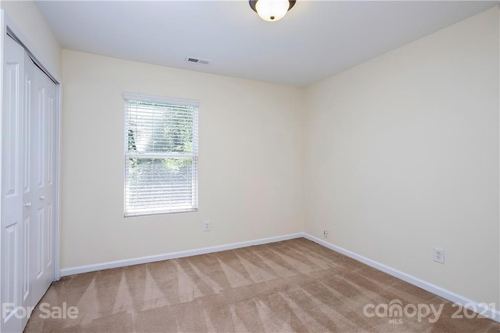 6824 Sunman Road Charlotte, NC 28216 - Photo 10 of 16 Gallery Image 10