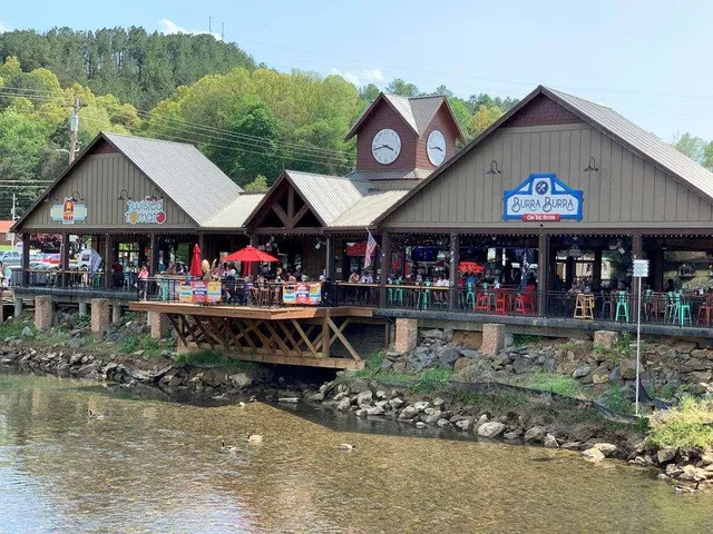 $600,000 | 1134 Lee’s Ride, McCaysville, GA 30555