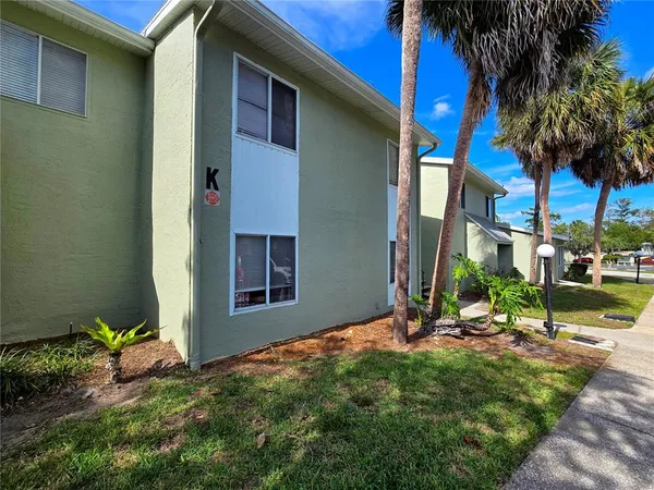 $1,300 | 561 Fairways Circle, Unit A, Ocala, FL 34472