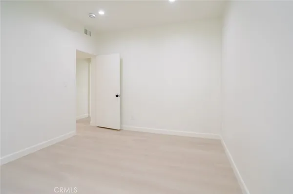 $3,900 | 310 East Providencia Avenue, Unit 108, Burbank, CA 91502