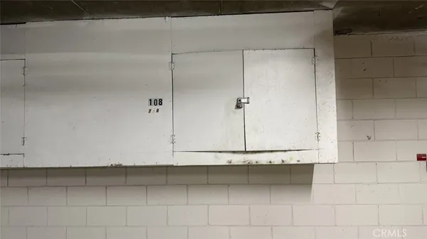 $3,900 | 310 East Providencia Avenue, Unit 108, Burbank, CA 91502