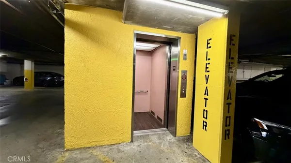 $3,900 | 310 East Providencia Avenue, Unit 108, Burbank, CA 91502