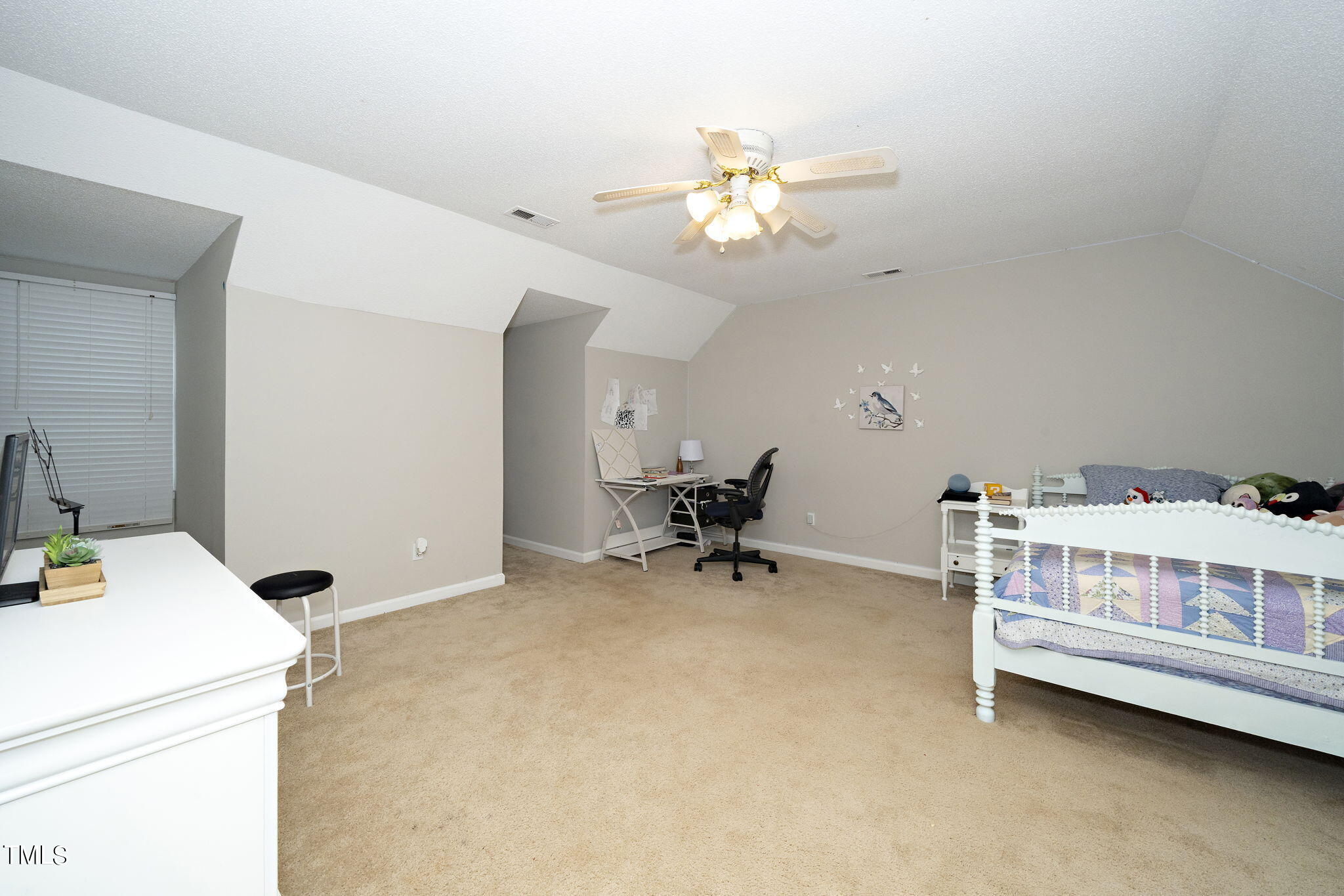 117 Trackers Road Cary, NC 27513 - Photo 19 of 24 19-web-or-mls-113 Trackers Road (15 of 2