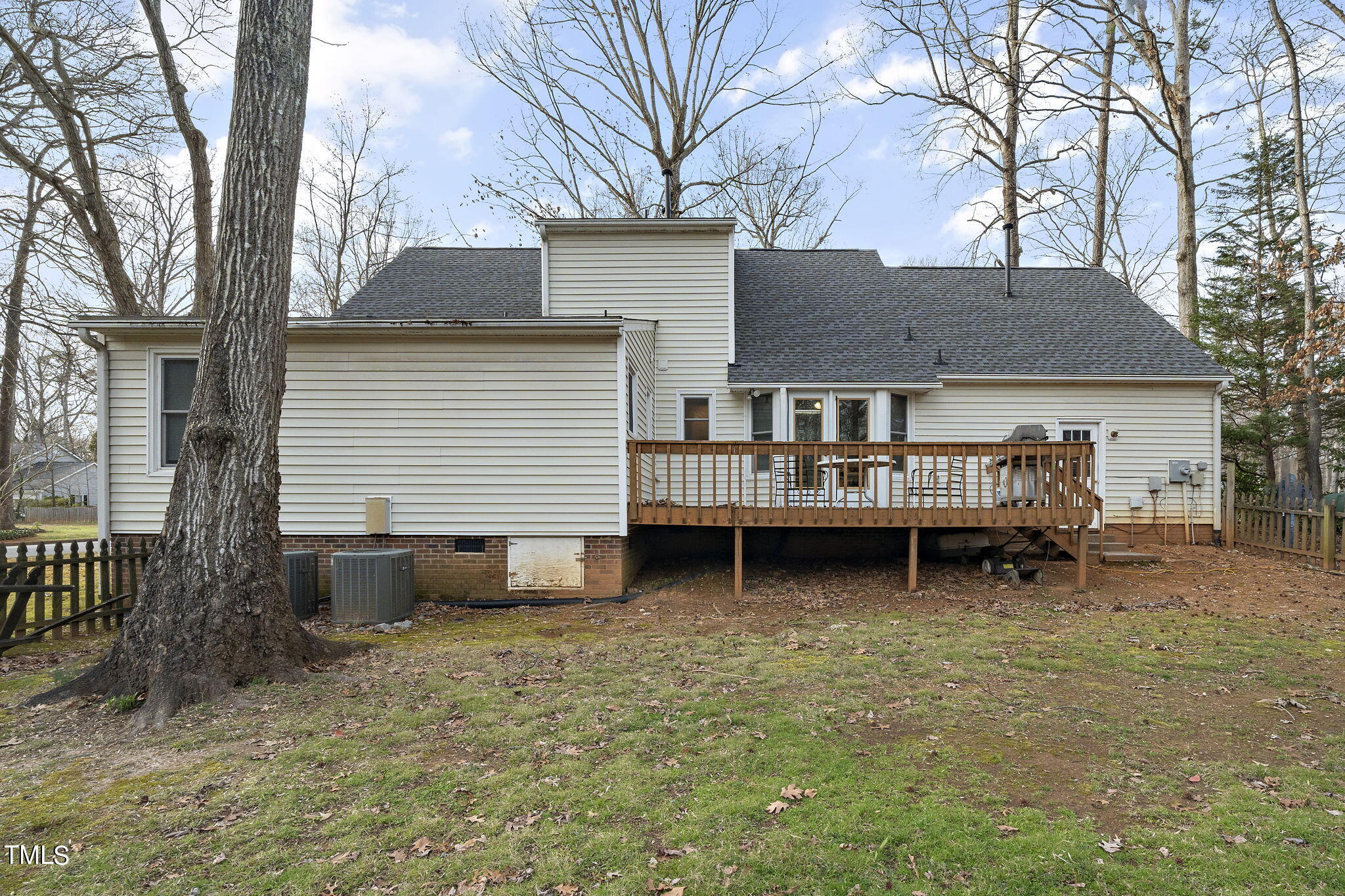 117 Trackers Road Cary, NC 27513 - Photo 20 of 24 20-web-or-mls-113 Trackers Road (20 of 2