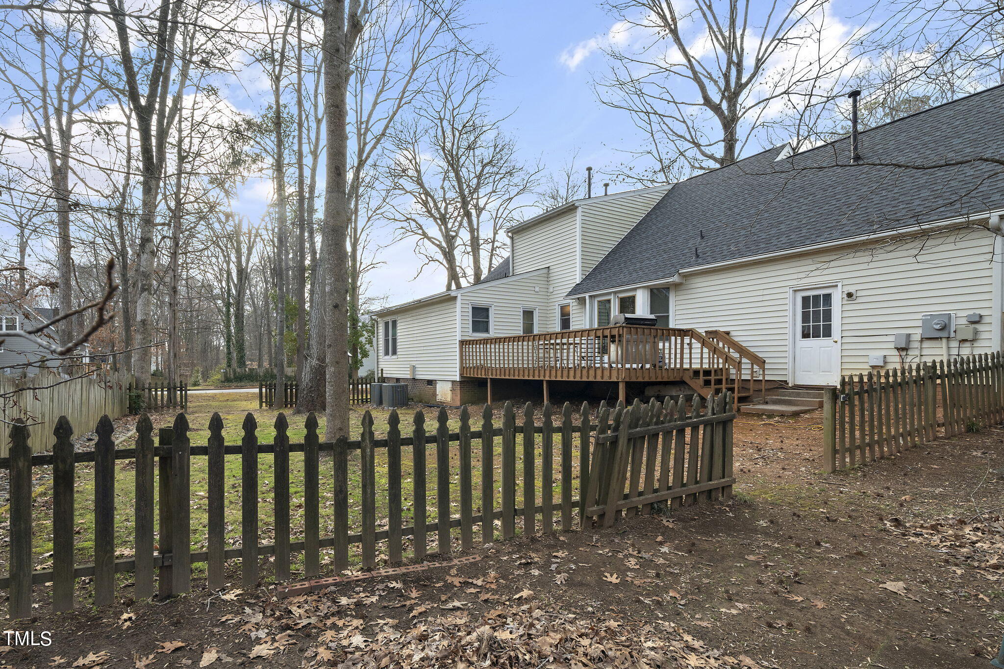 117 Trackers Road Cary, NC 27513 - Photo 23 of 24 23-web-or-mls-113 Trackers Road (18 of 2