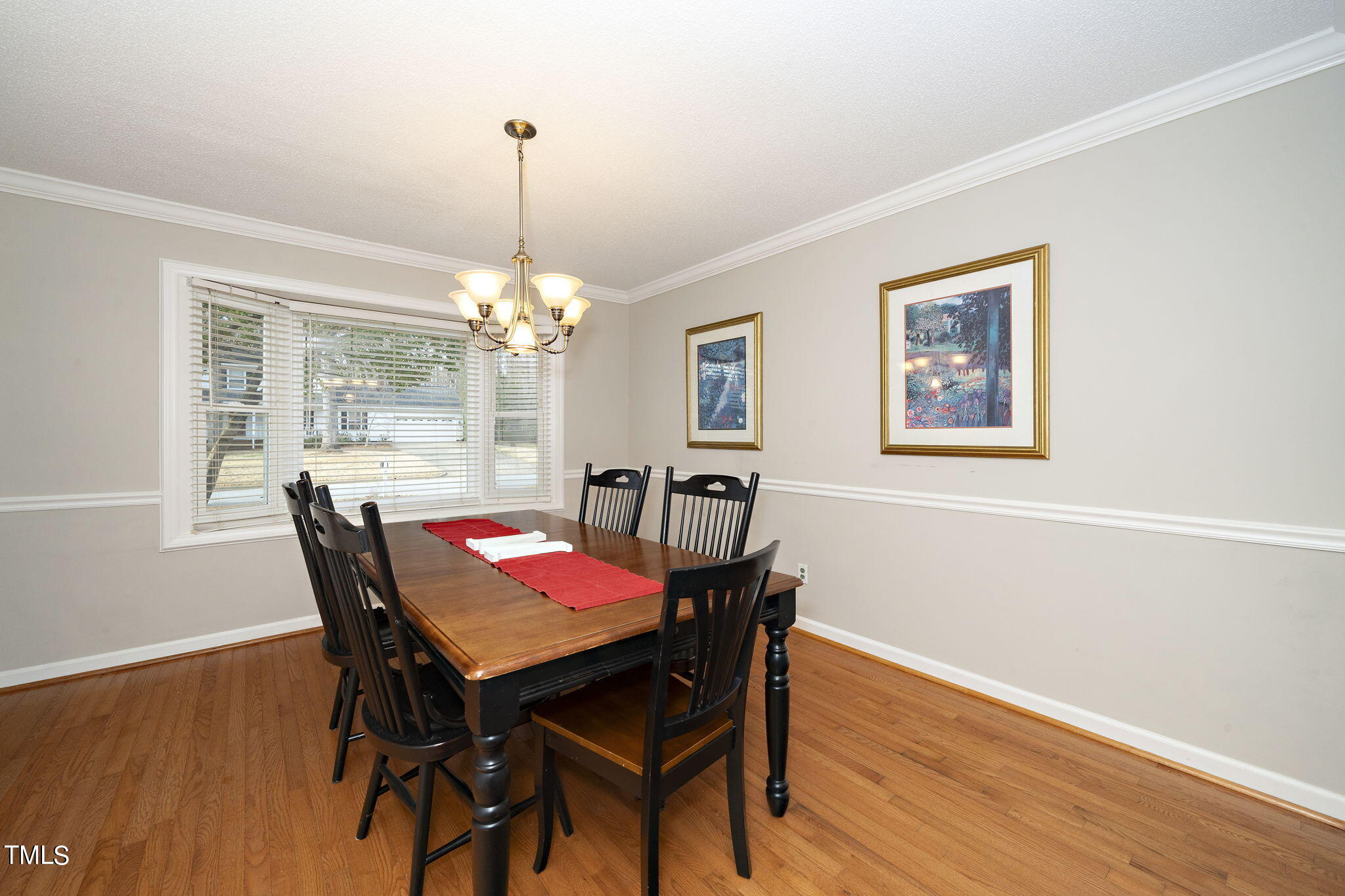 117 Trackers Road Cary, NC 27513 - Photo 7 of 24 7-web-or-mls-113 Trackers Road (3 of 24)