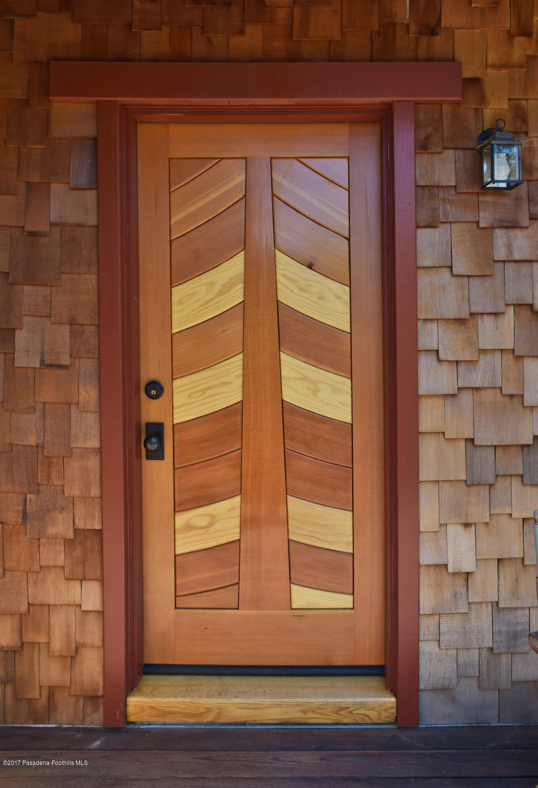 53225 Tollgate Road Idyllwild, CA 92549 - Photo 3 of 24 a view of wooden door