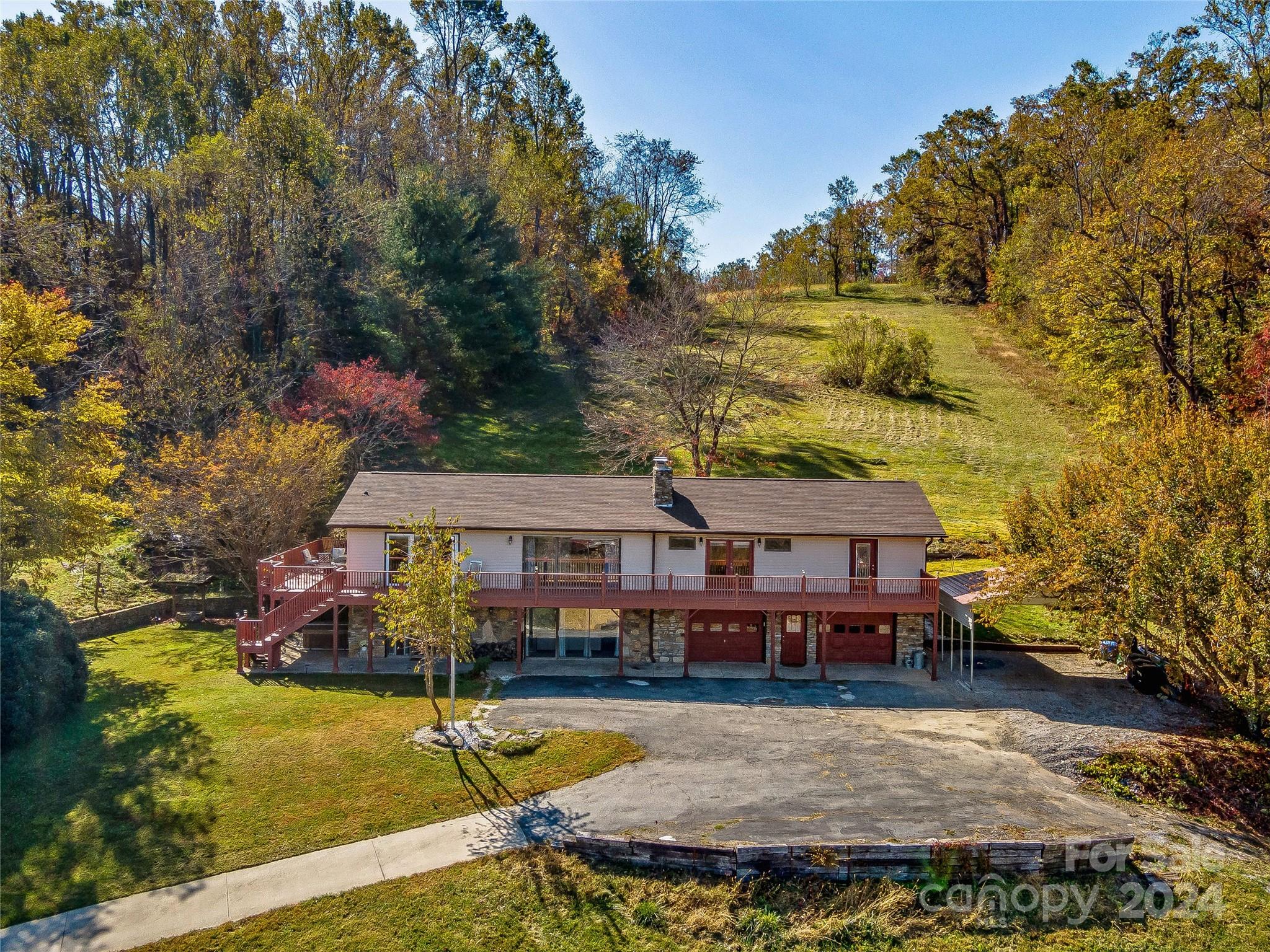 195 Whitehead Road Hendersonville, NC 28792 - Photo 26 of 39