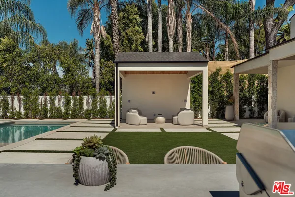 a view of outdoor space yard and patio