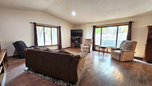 $315,000 | 320 Oak Drive, Foley, MN 56329