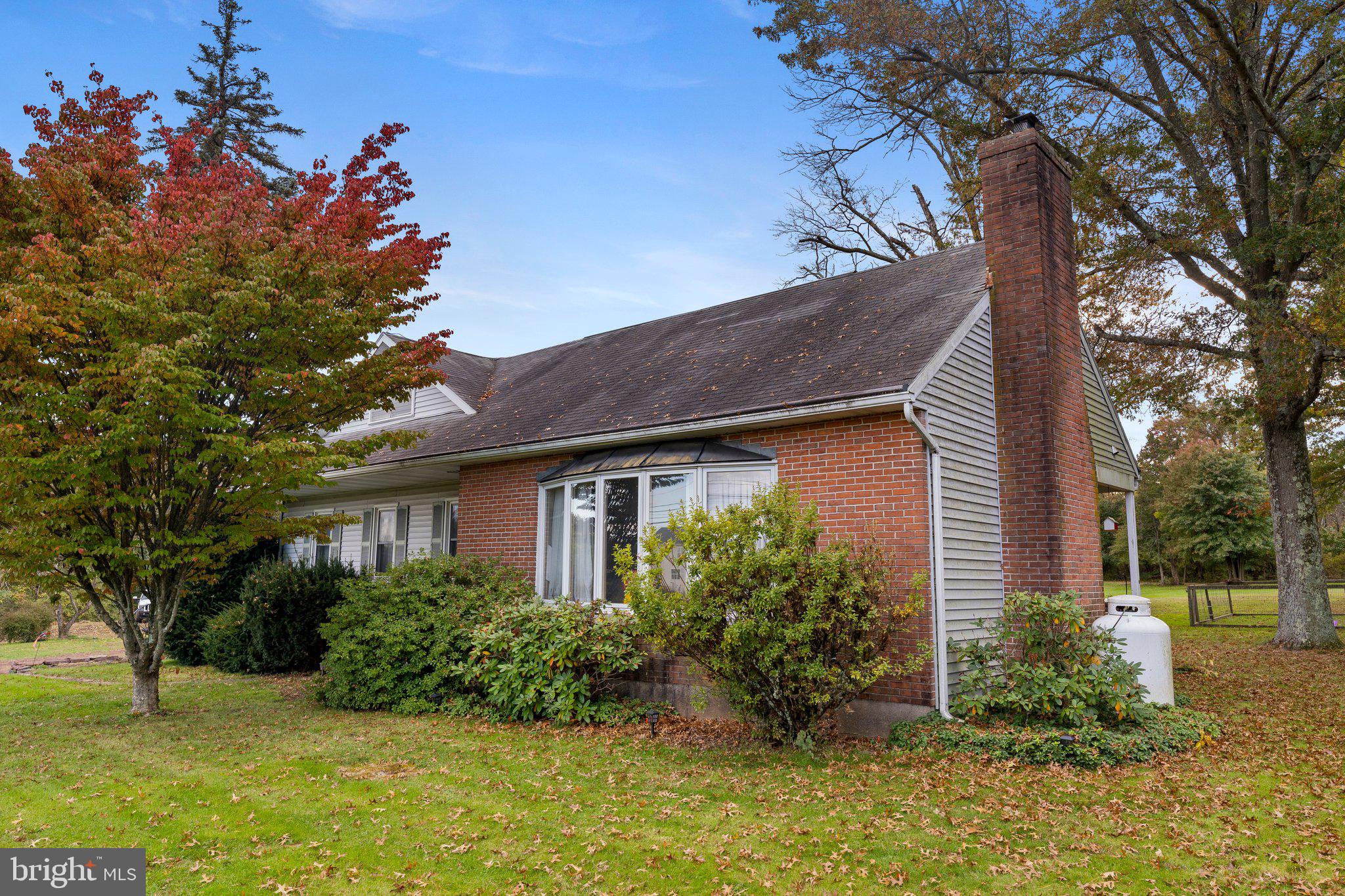 72 Cowpath Road Telford, PA 18969 - Photo 3 of 34