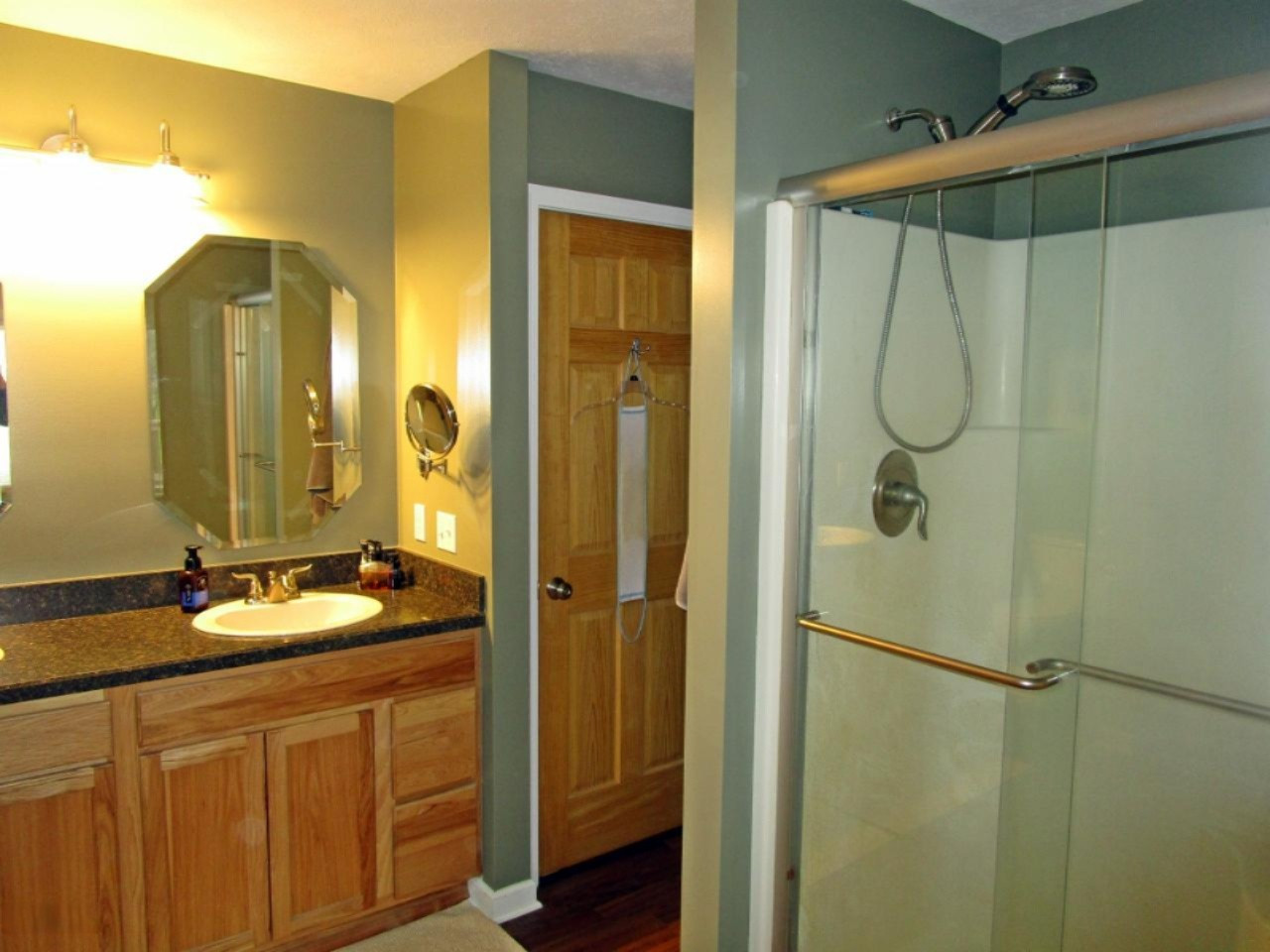 7547 River Ridge Road Canadian Lakes, MI 49346 - Photo 23 of 41 24 Step in Shower