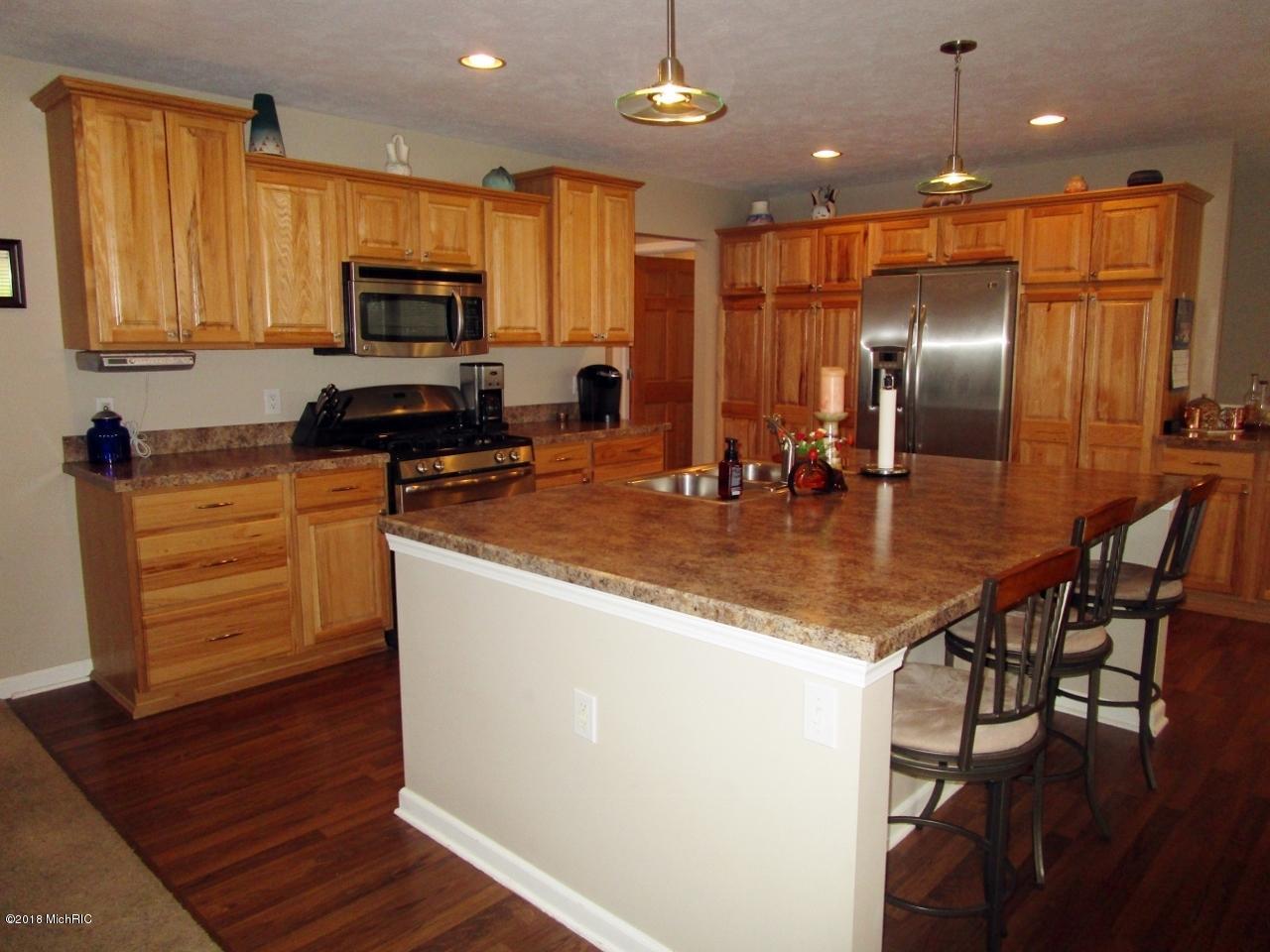 5 Kitchen