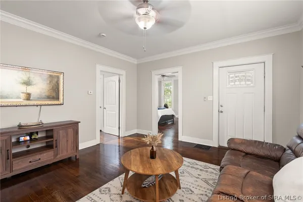 $229,000 | 329 East 14th Street, New Albany, IN 47150