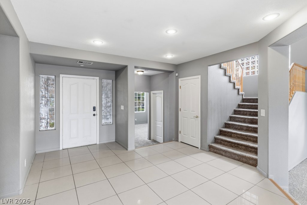 187 Springfield Street Henderson, NV 89074 - Photo 5 of 58 Gallery Image 5