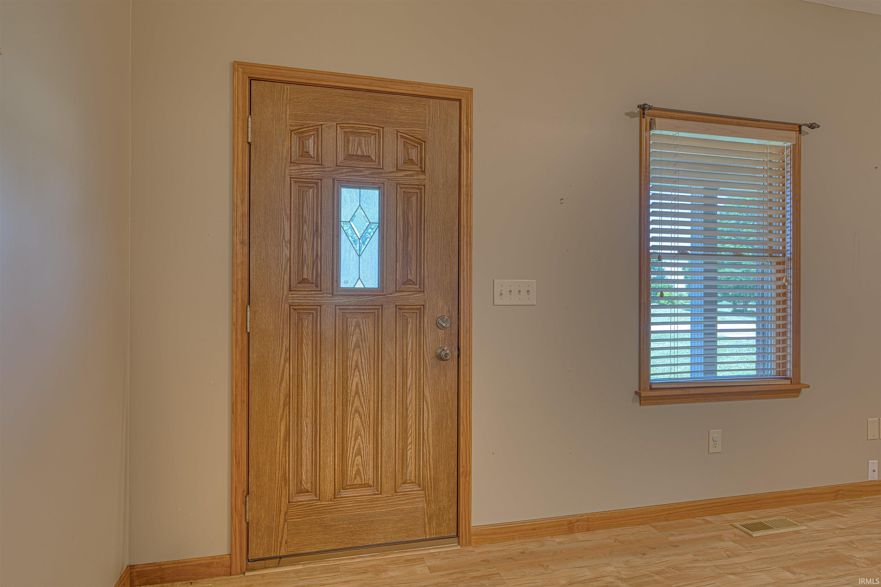 2766 Libbert Road Newburgh, IN 47630 - Photo 5 of 38