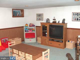 425 Alliston Road Springfield, PA 19064 - Photo 5 of 6