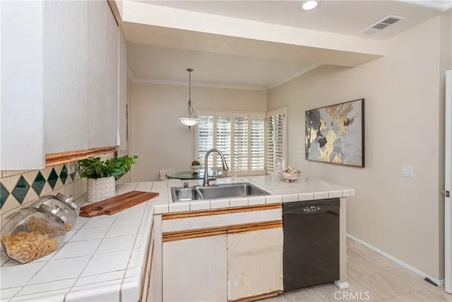 $949,000 | 25 Portland Place, Laguna Niguel, CA 92677