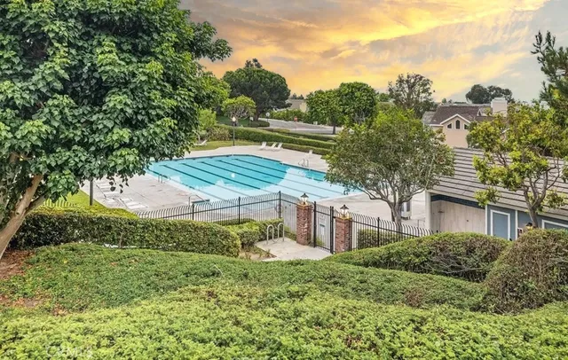 $949,000 | 25 Portland Place, Laguna Niguel, CA 92677